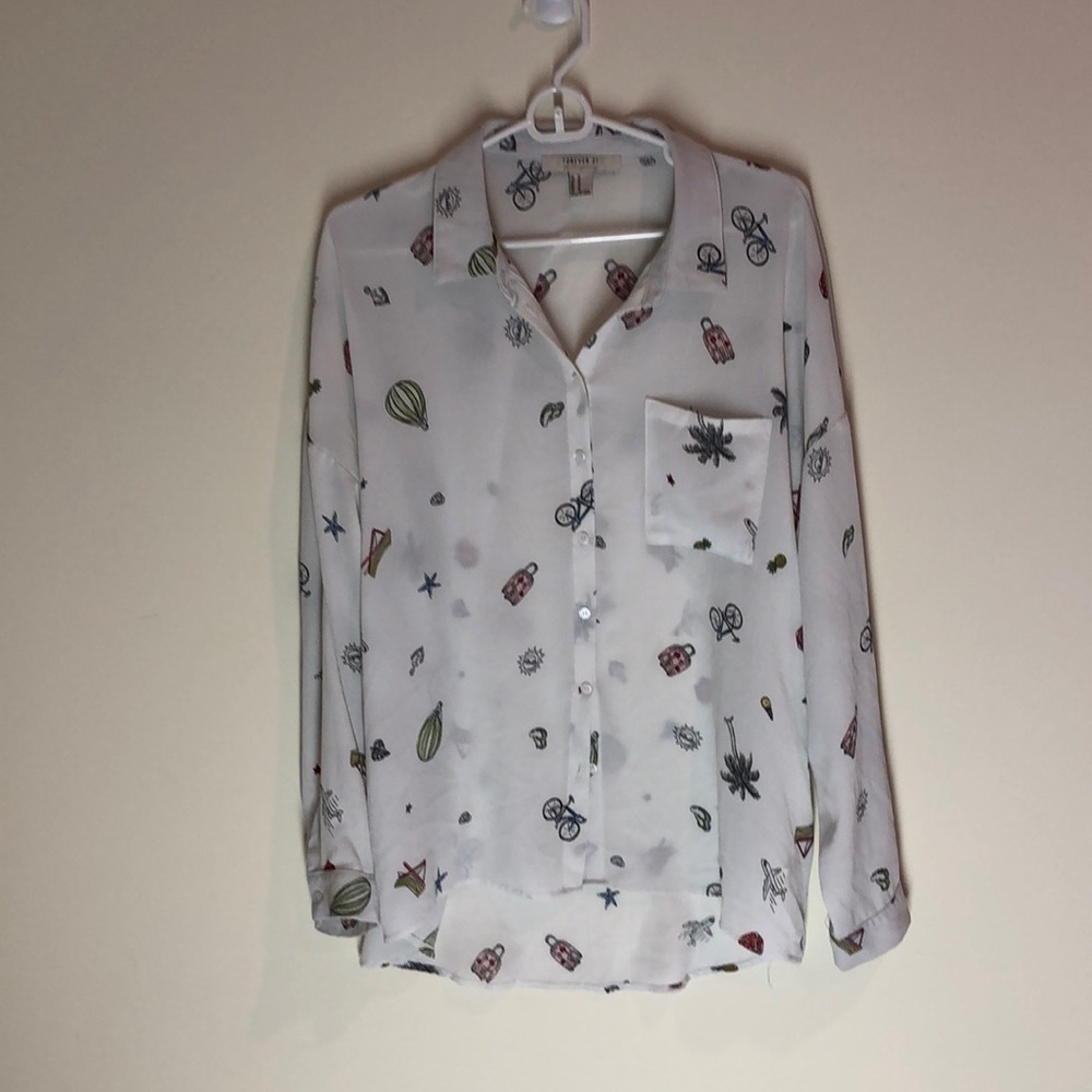 Forever 21 Traveller Shirt Medium